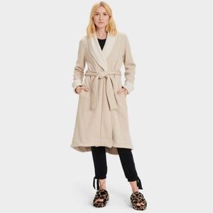 Ugg Womens fleece robe size medium (used a handful of times)